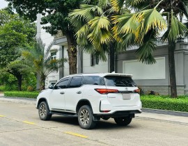 Fortuner Legender 2.4 4x2 AT 2022