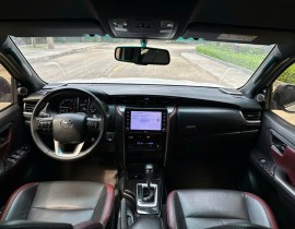 Fortuner Legender 2.4 4x2 AT 2022