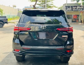 Fortuner Dầu Legender 2.4 4x2 AT 2022