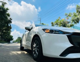 Mazda 2 1.5 AT 2024