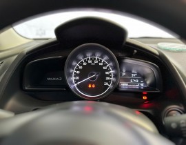 Mazda 2 1.5 AT 2024