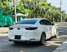 Mazda 3 1.5 Luxury 2023