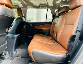 Toyota Innova 2.0 E MT  2018