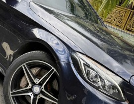 Mercedes Benz C300 AMG 