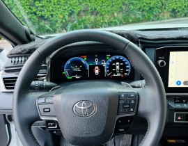 Toyota Camry 2.5 HEV Top 2025