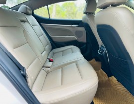 Hyundai Elantra 1.6 AT 2020 