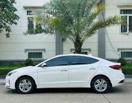 Hyundai Elantra 1.6 AT 2020 