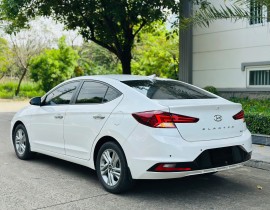Hyundai Elantra 1.6 AT 2020 