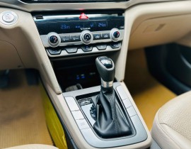 Hyundai Elantra 1.6 AT 2020 