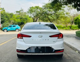 Hyundai Elantra 1.6 AT 2020 