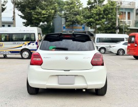 Suzuki Swift 1.2 AT 2023
