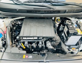 I10 1.2 MT Base 2023