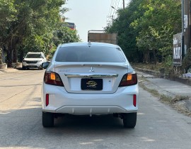 Attrage 1.2 Premium 2021