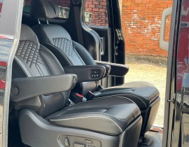 Hyundai Custin 2.0 Cao cấp 2023