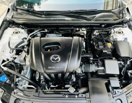 Mazda 3 1.5 Luxury 2024