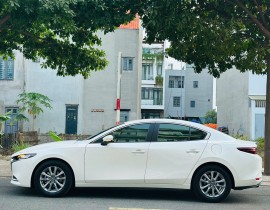 Mazda 3 1.5 Luxury 2024