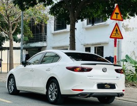 Mazda 3 1.5 Luxury 2024