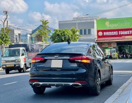 Kia Cerato 1.6 MT 2018