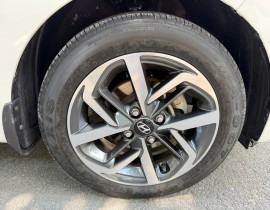 Huyndai I10 1.2AT Hatchback 2022