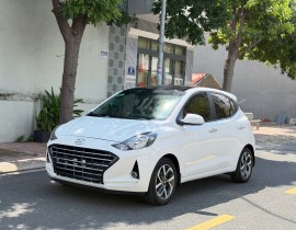 Huyndai I10 1.2AT Hatchback 2022