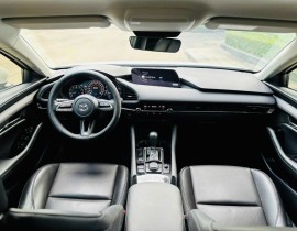  Mazda 3 1.5 luxury 2020 