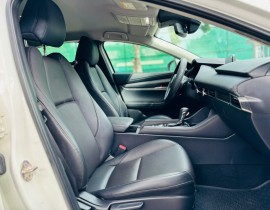  Mazda 3 1.5 luxury 2020 