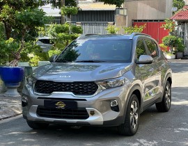 Kia Sonet 1.5 Deluxe 2024 