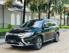 Mitsubishi Outlander 2.0 CVT 2023