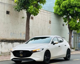 Mazda 3 1.5 Luxury Sport 2022