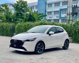 Mazda 2 1.5 Premium Sport  2024
