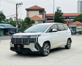 Hyundai Stargazer 1.5 Premium 2026