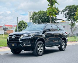  Toyota Fortuner Dầu 2.4 4x2 AT 2023 