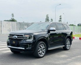 Ford Everest 2.0 Titanium 4x2 AT 2025
