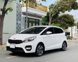 Kia Rondo 2.0 MT 2020 
