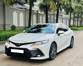 Camry 2.0 Q 