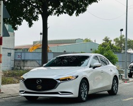 Mazda 3 1.5 Luxury 2024